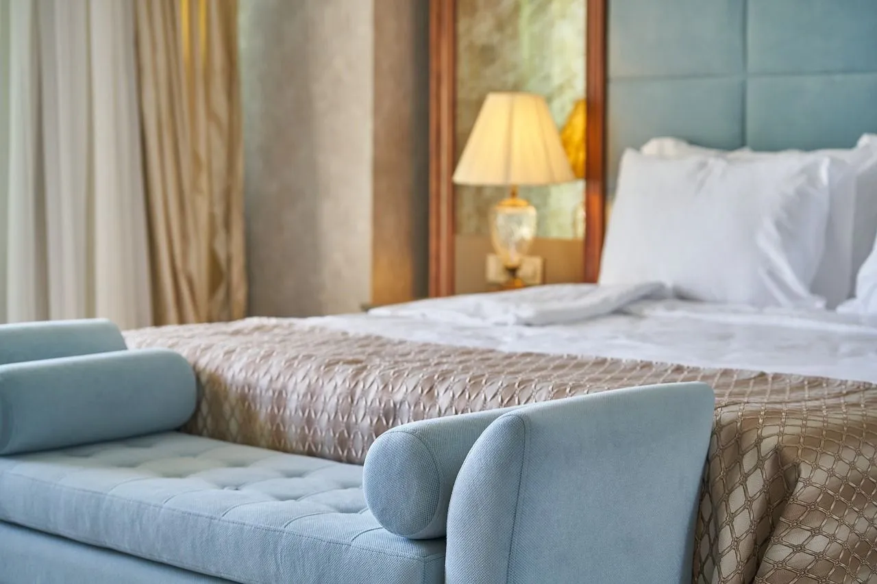image of a clean vacation home room